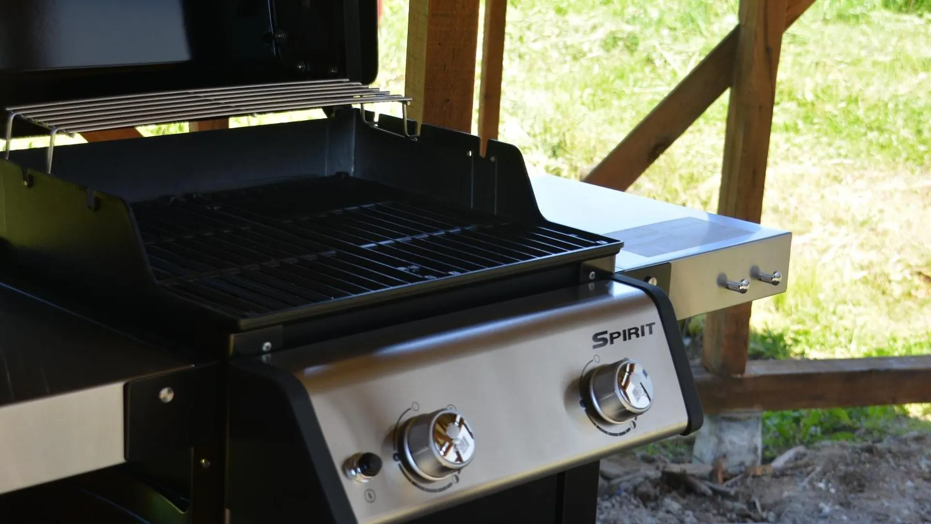大人数の家族旅行に！Bbq Villa Kamifurano Holiday home